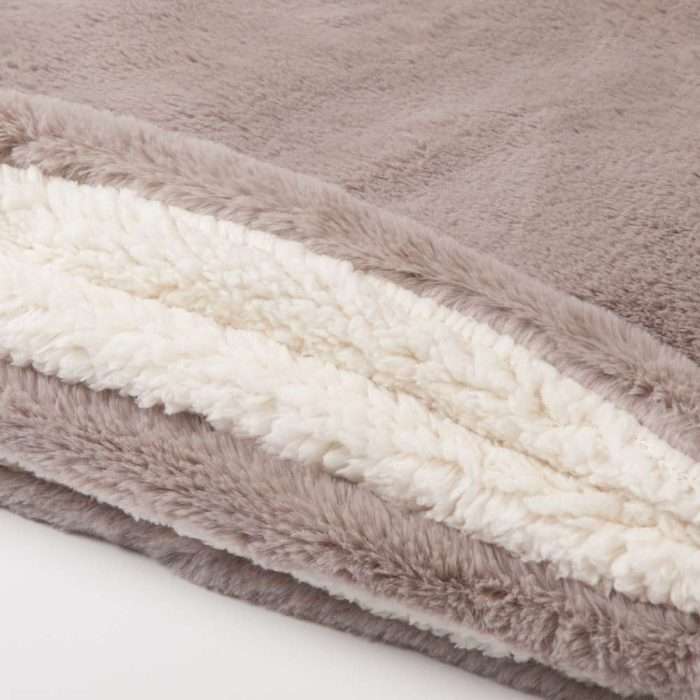 Cozy rabbit plush sherpa blanket